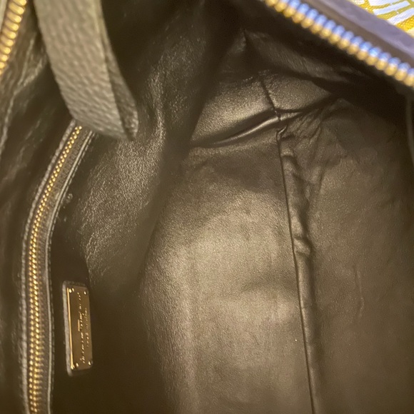 Salvatore Ferragamo leather handbag - Picture 7 of 12